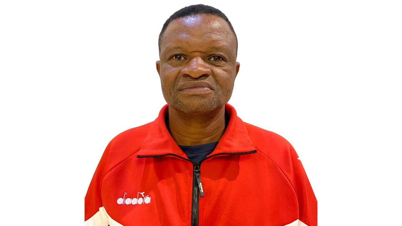 Wanderers legend ‘King Clay’, wife pass on